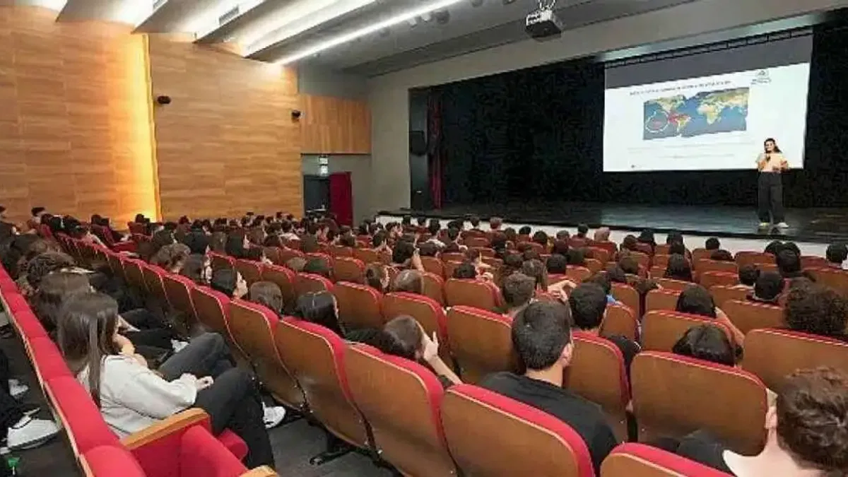 Gaziemir Belediyesi'nden 4 bin 341 öğrenciye geri dönüşüm eğitimi