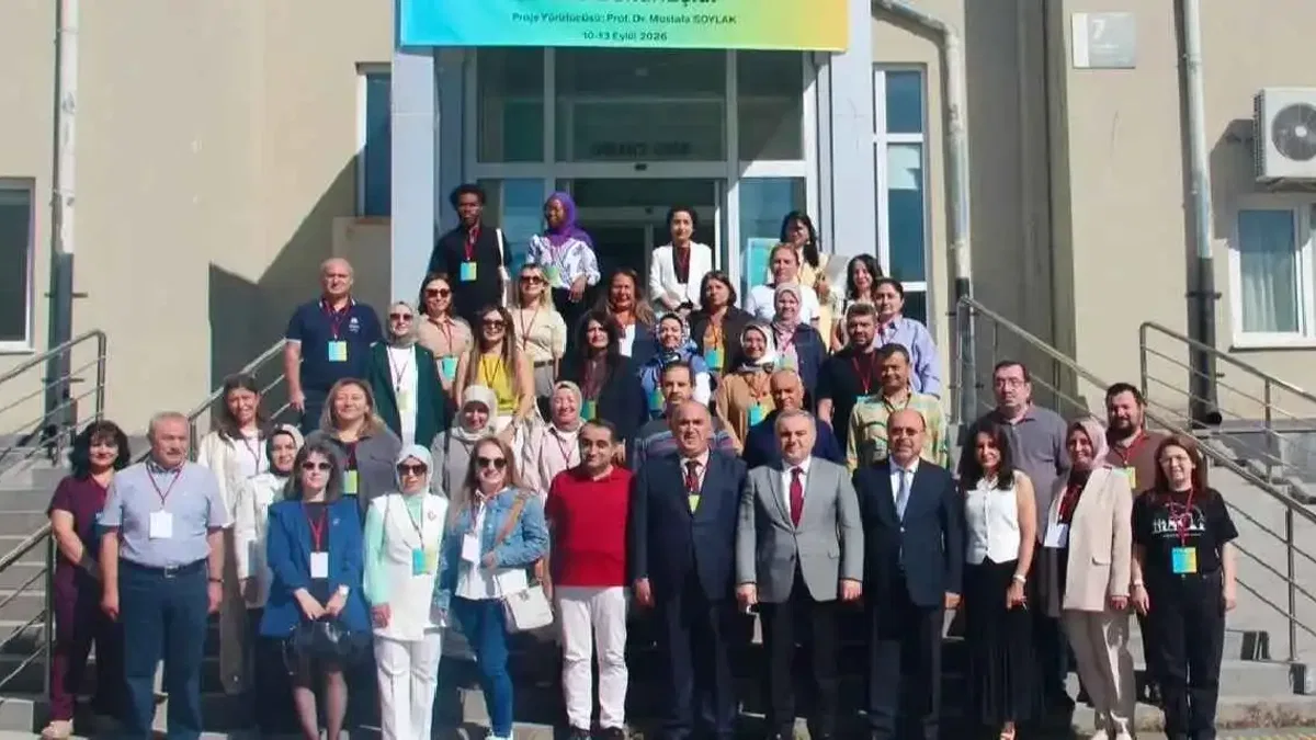 Kimya öğretmenlerinden ERÜ buluşması