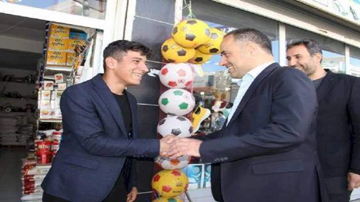 Muhammed Adak halkla buluştu
