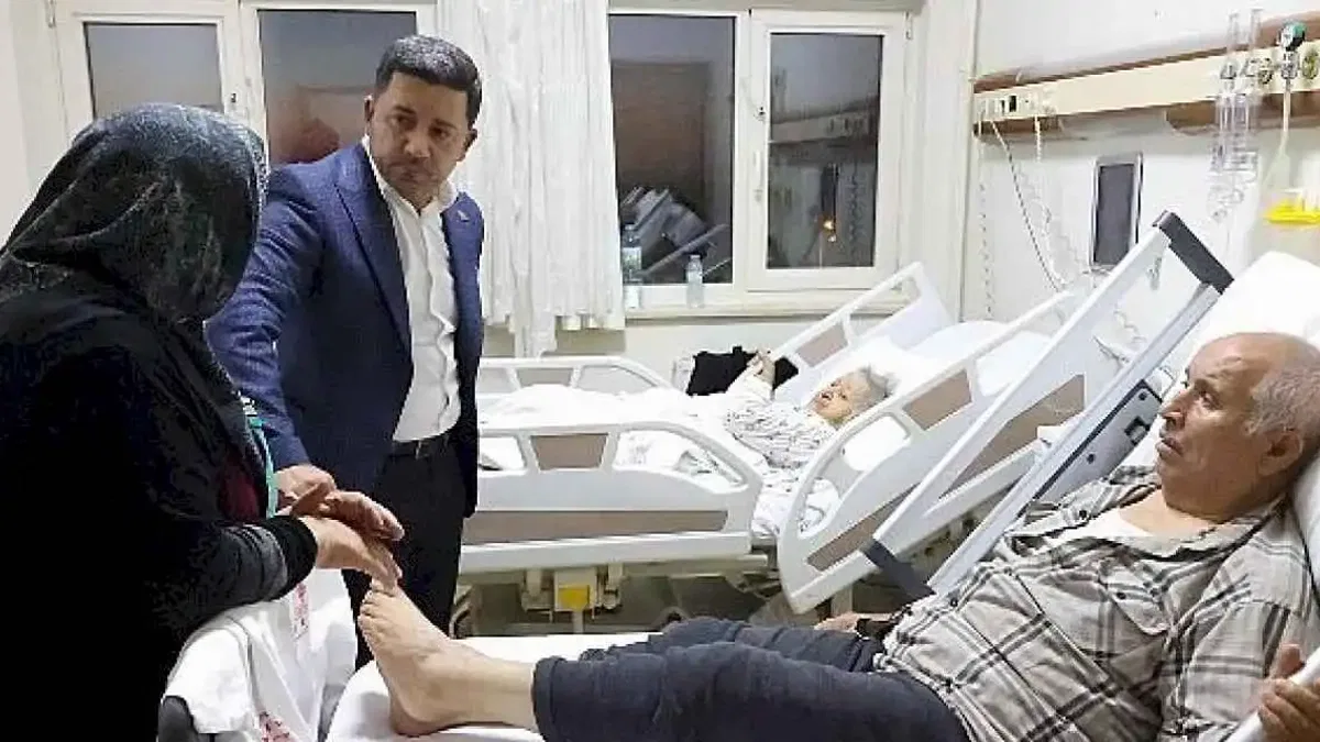 Başkan Arı'dan Hastane Ziyareti
