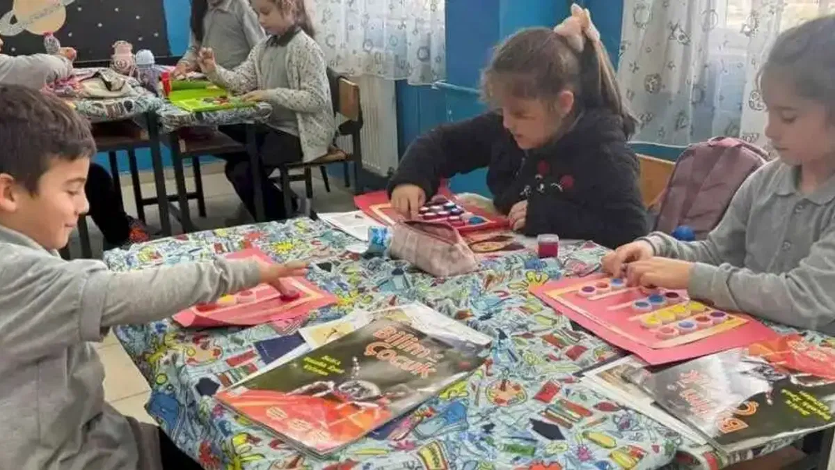 Sakarya'da bilimin renkli dünyasına adım attılar