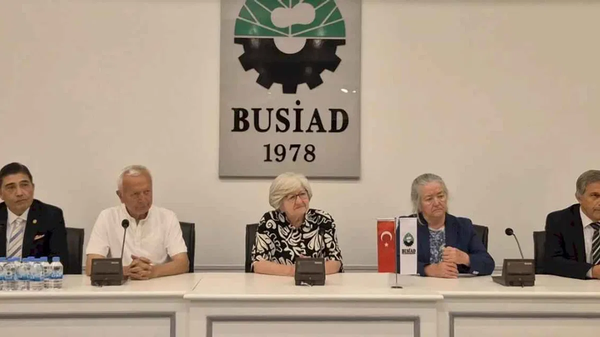 Küresel ısınma ve organik tarım BUSİAD Evi’nde konuşuldu