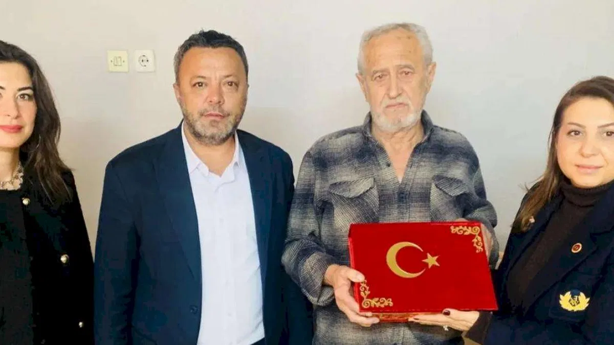 Kocaeli İzmit'te gazilere vefa ziyaretleri sürüyor