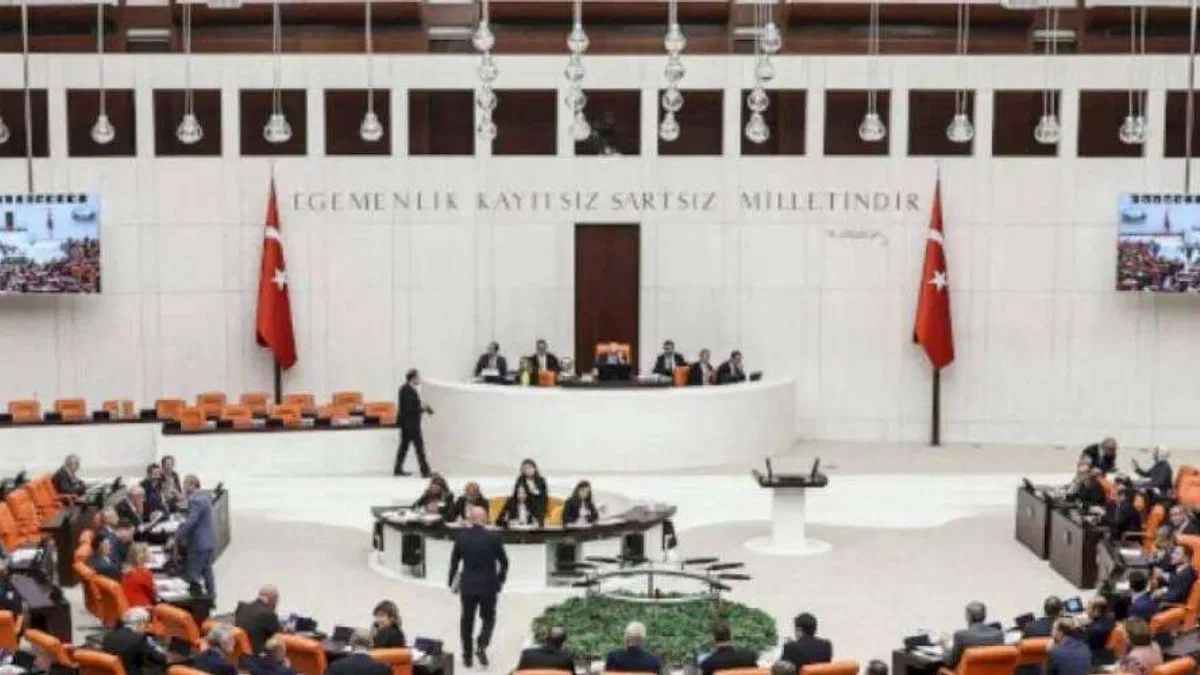 Günlük kiralık evlere düzenleme TBMM'de... İlk 16 madde kabul edildi