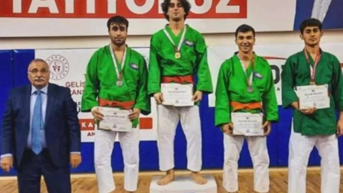 Bilecikli sporcuların 'Kuraş' başarısı
