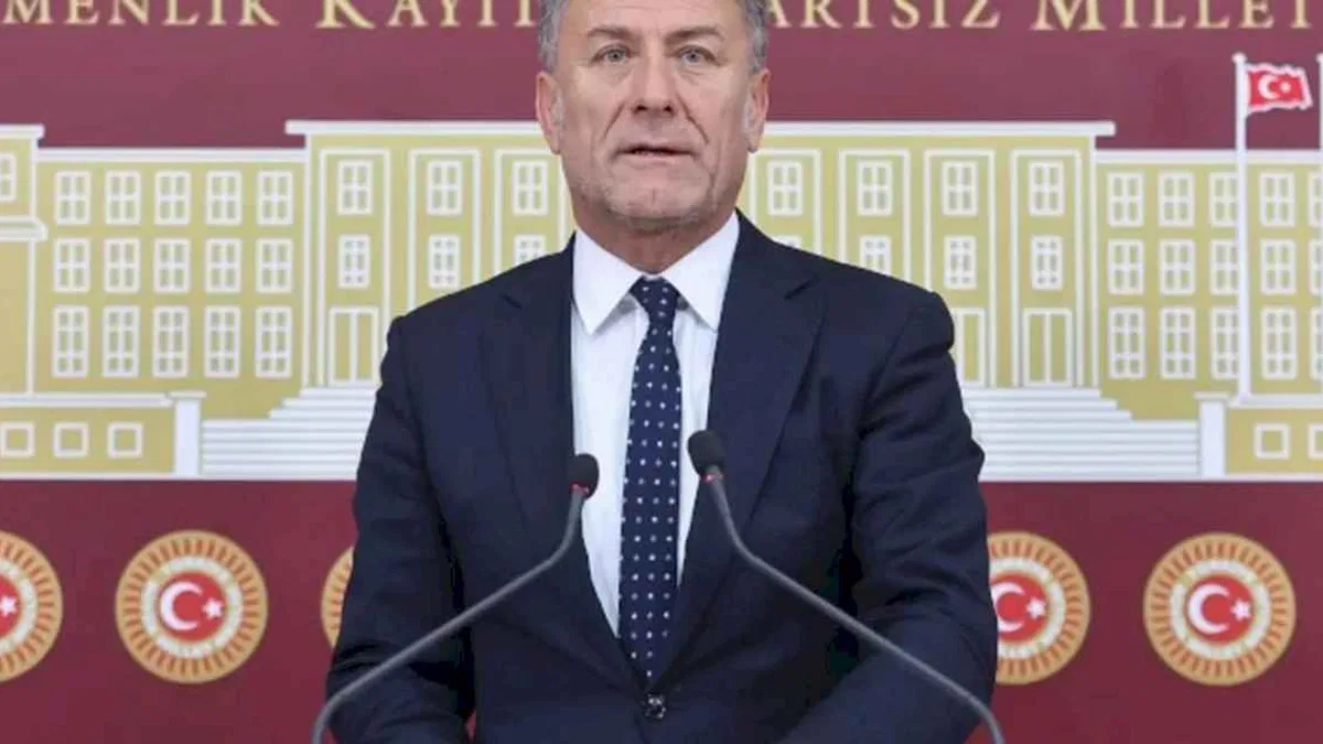 CHP'li Sarıbal basının sorunlarını TBMM'ye taşıdı... BİK komisyonu yüzde 3'e düşürülmeli!