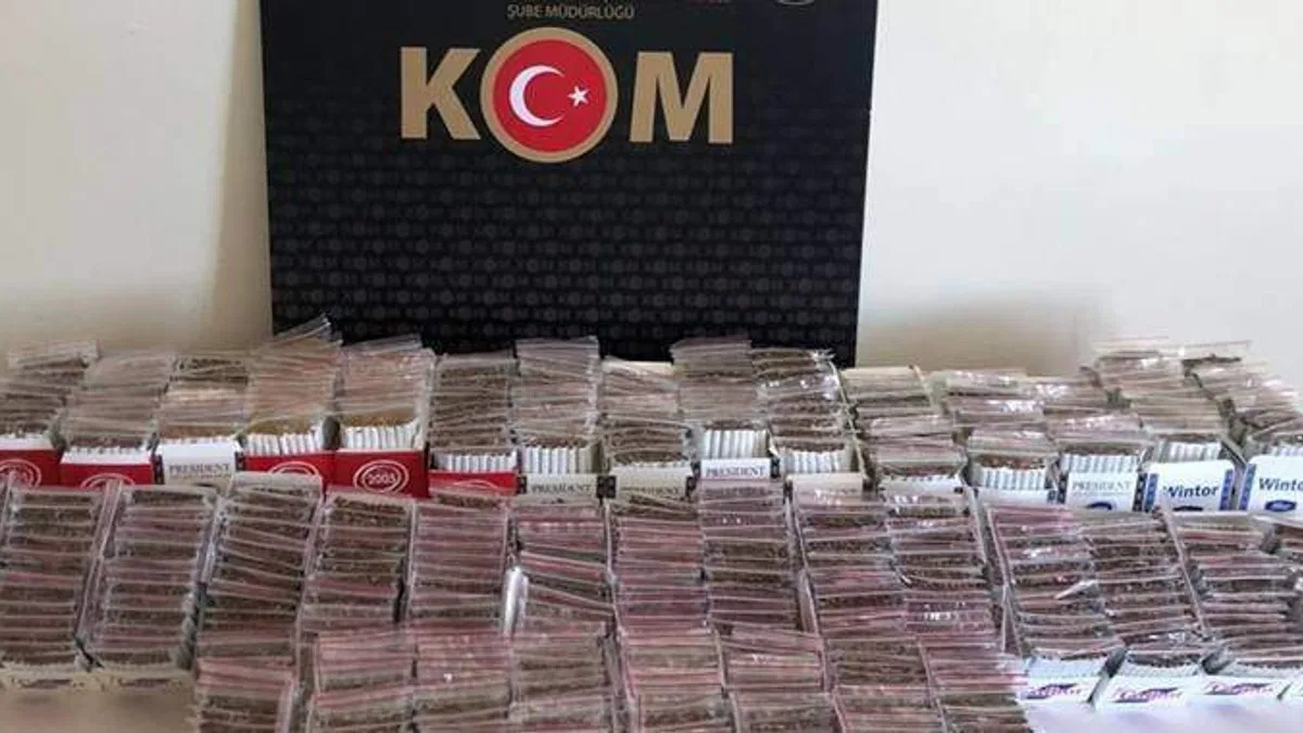 Sivas'ta 640 paket gümrük kaçağı sigara ele geçirildi