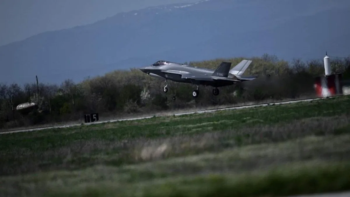 Yunan Savunma Bakanı, ABD Savunma Bakanı Austin’den F-35 savaş uçağı istedi