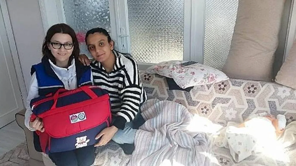Büyükşehir'den 2859 Aileye Hoş Geldin Bebek Çantası
