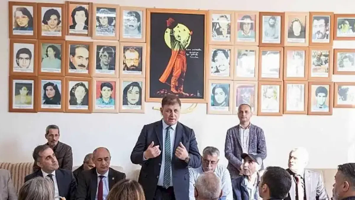 Başkan Tugay'dan Esenyurt değerlendirmesi: "Siyasi bir karar"
