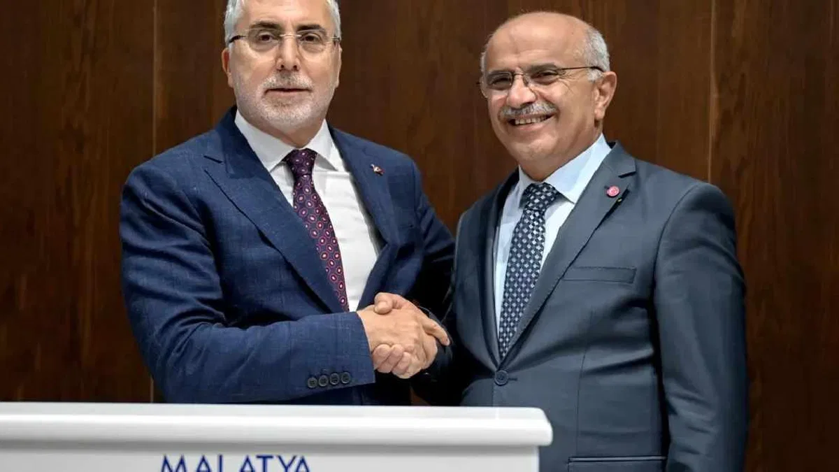 Bakan Işıkhan Malatya'da