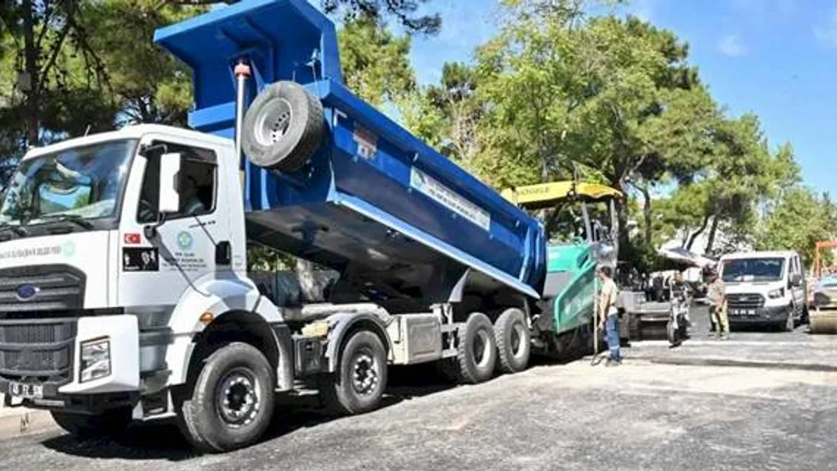 Manisa Kırkağaç’a 5 bin ton sıcak asfalt seriliyor