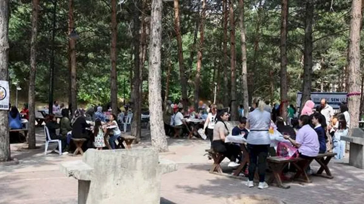 Sivas'ta Sevgi Teyze’ye duyarlı destek