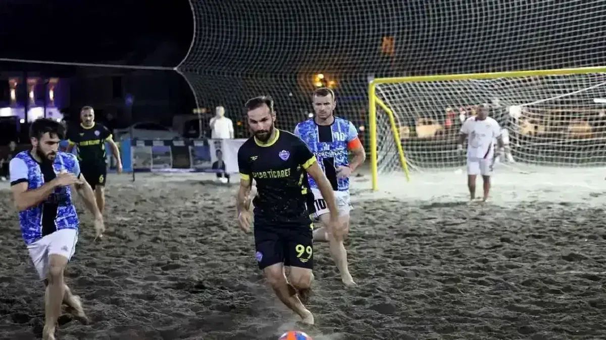 Sakarya Kocaali Sahili’nde futbol şöleni