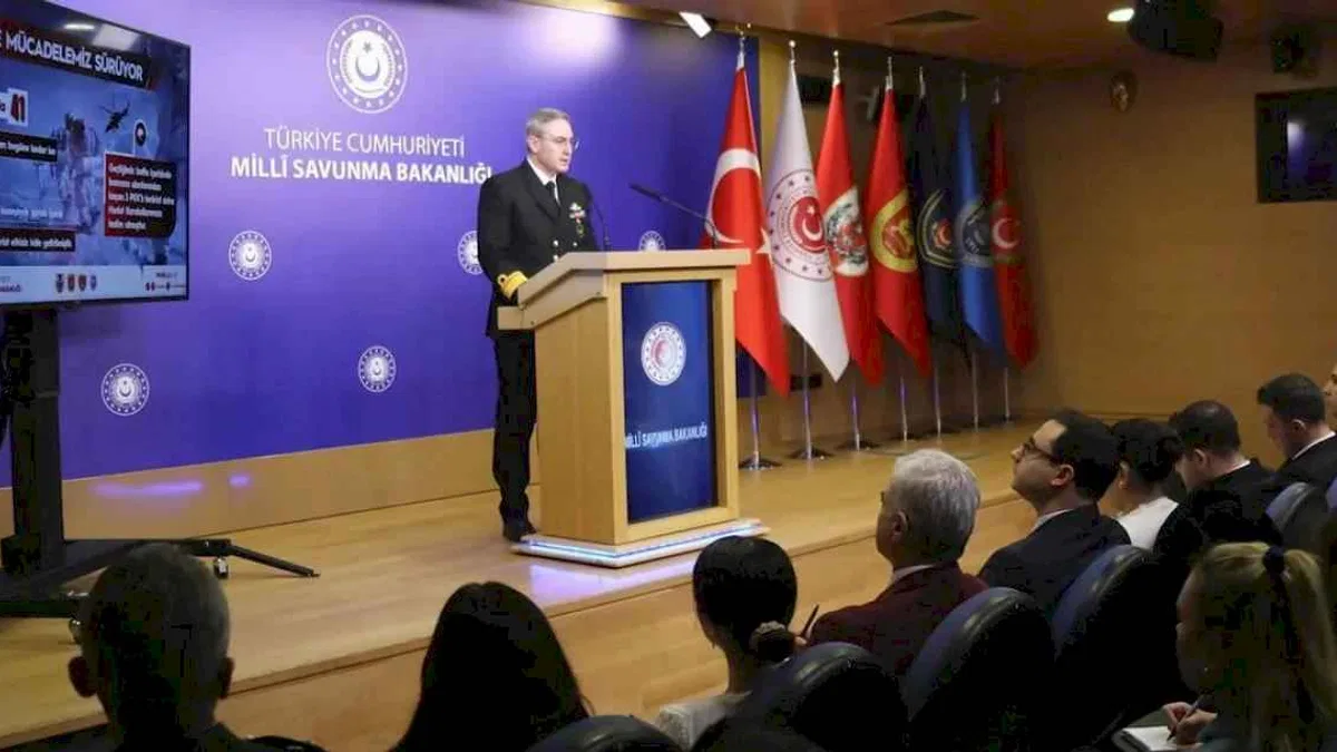 Terörle mücadelede hız kesmek yok!