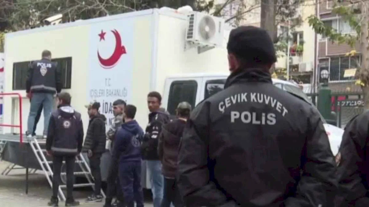 İstanbul'da göçmen kaçakçılarına 'Kalkan'