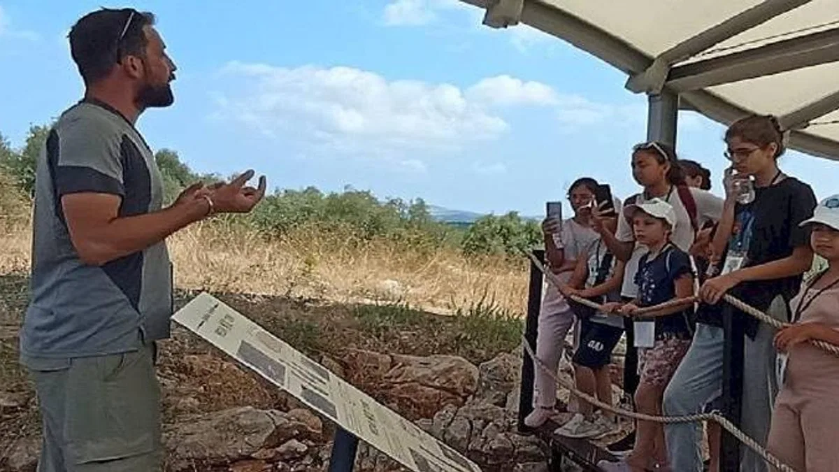 Ziyaretçilere Gölyazı'nın tarihini ve değerlerini çocuklar aktaracak