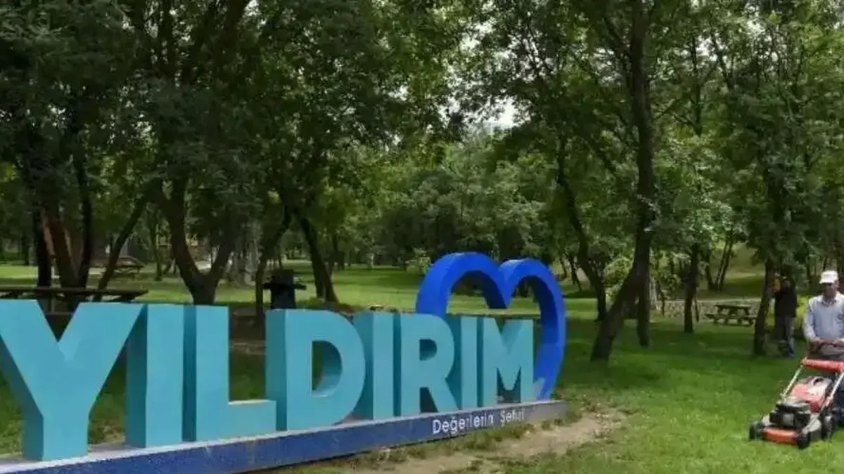Bursa Yıldırım'ın orman parklarına yaz öncesi bakım