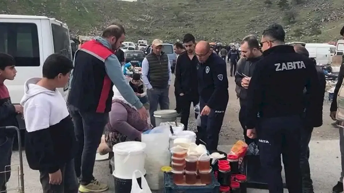 Kayseri Büyükşehir'den bit pazarına denetim