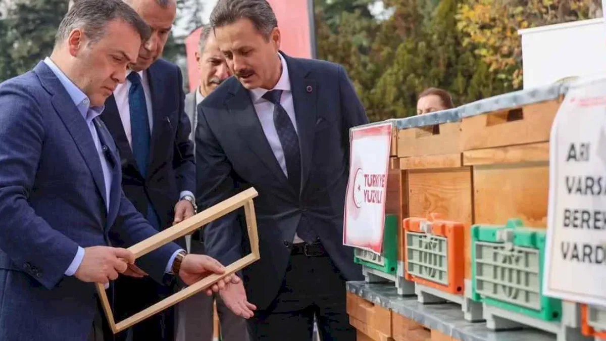 Bilecik'te arıcılara bin yeni kovan dağıtıldı