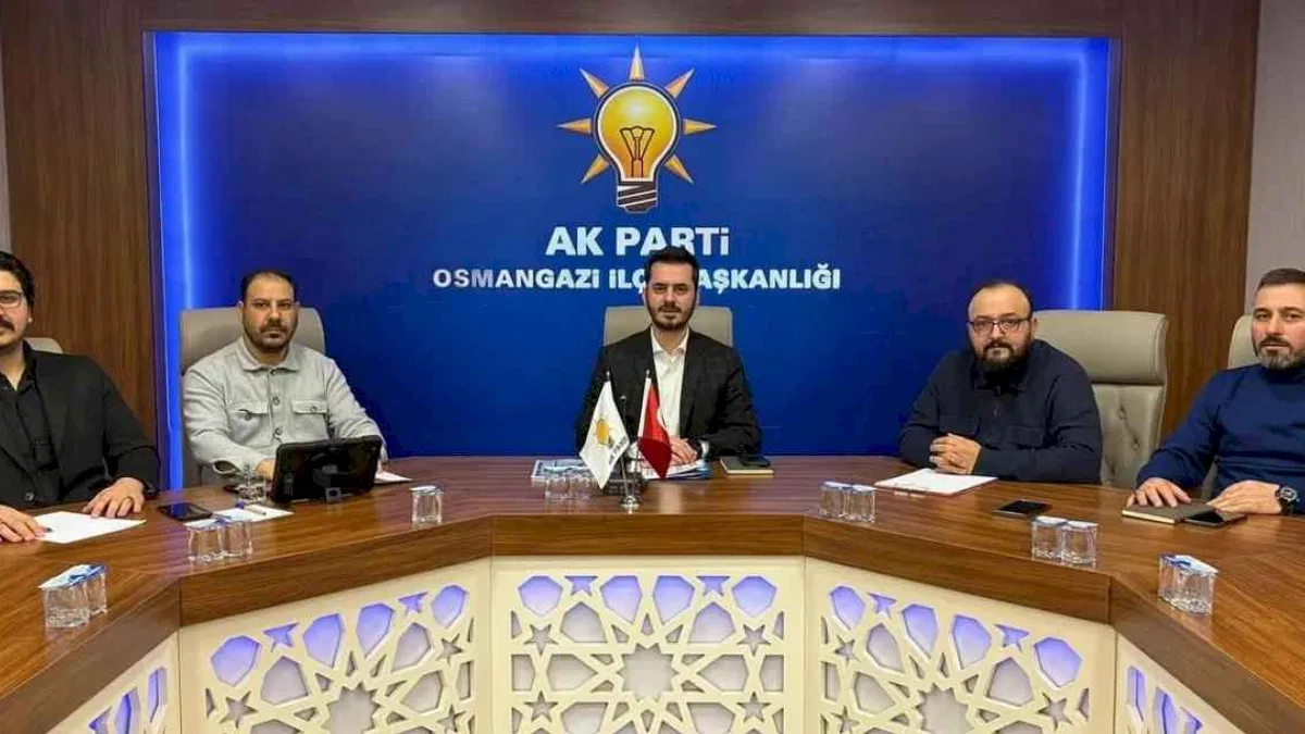 Bursa Osmangazi'de AK Parti mahalle başkanlarıyla buluştu