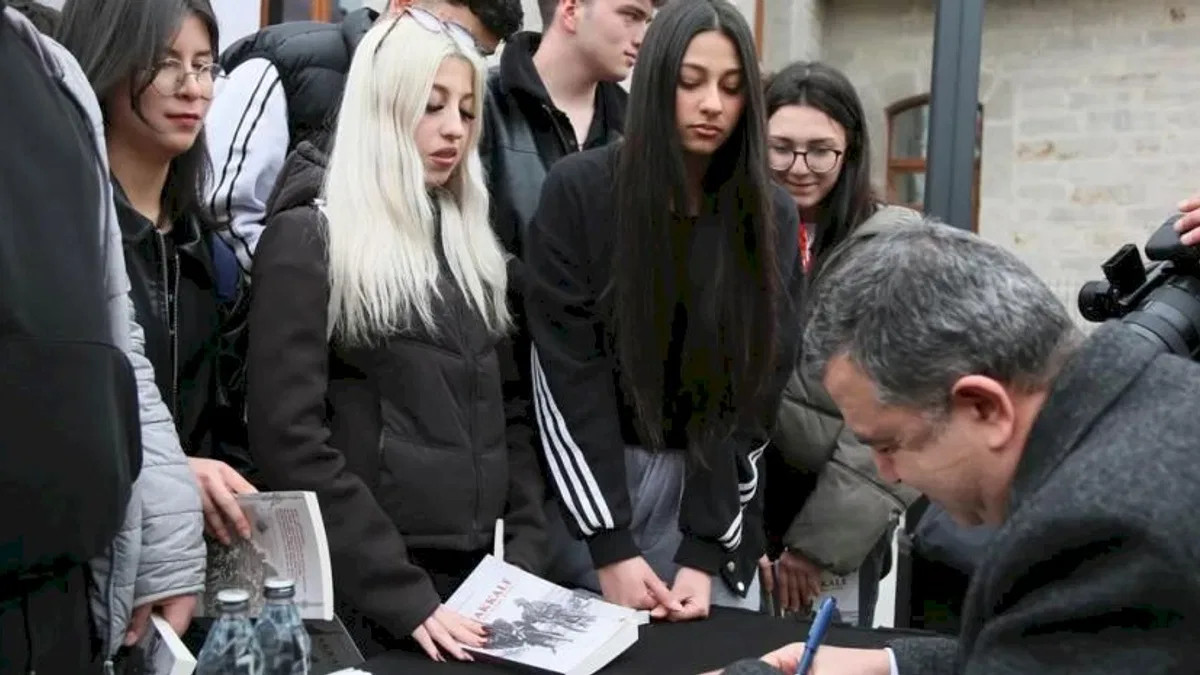 Ankara Keçiören’de Kütüphaneler Haftası’na özel Çanakkale söyleşisi