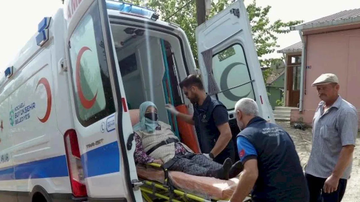 Kocaeli'de nakil ambulanslarıyla tedaviye güvenli ulaşım