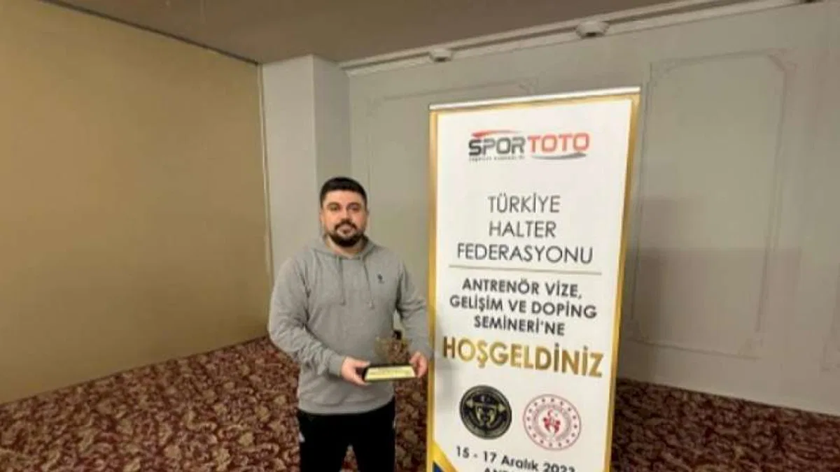 Nevşehir Belediyesi Gençlik ve Spor Kulübü'nüm halter gururu