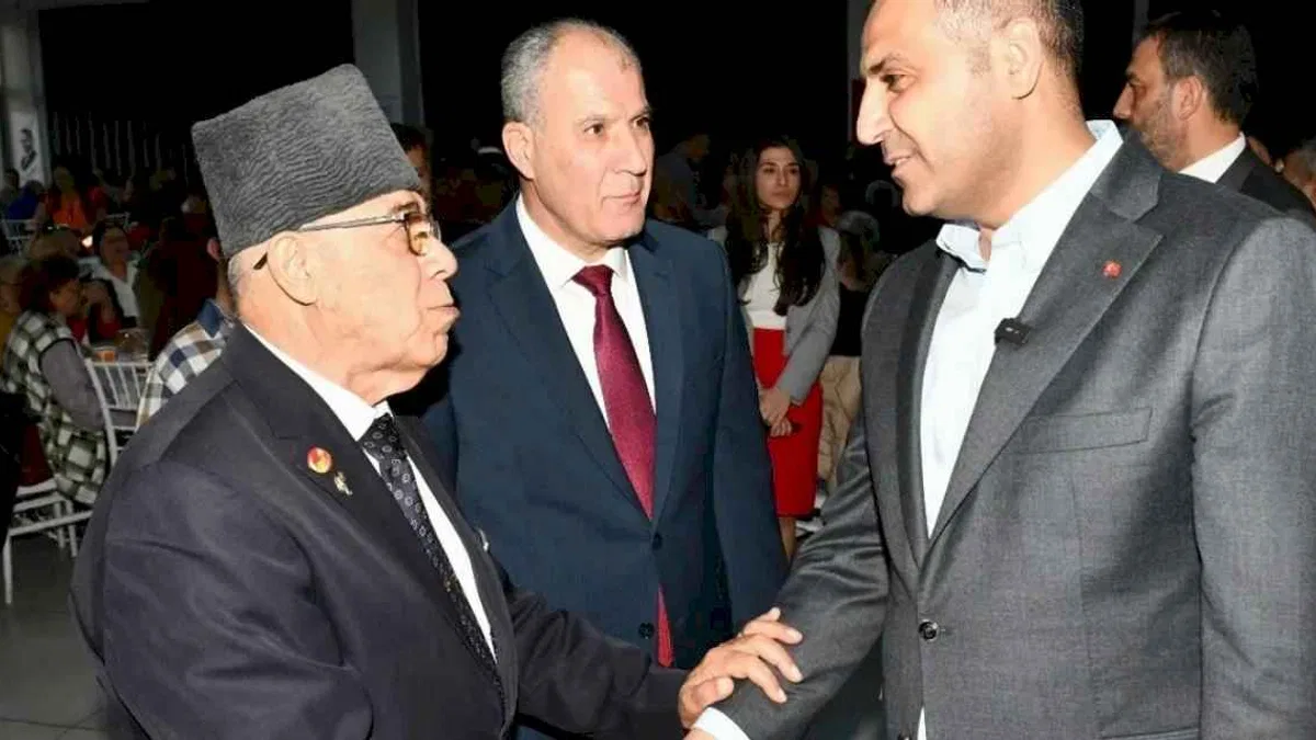 Başkan Yıldız, şehit ve gazi yakınlarıyla bir araya geldi