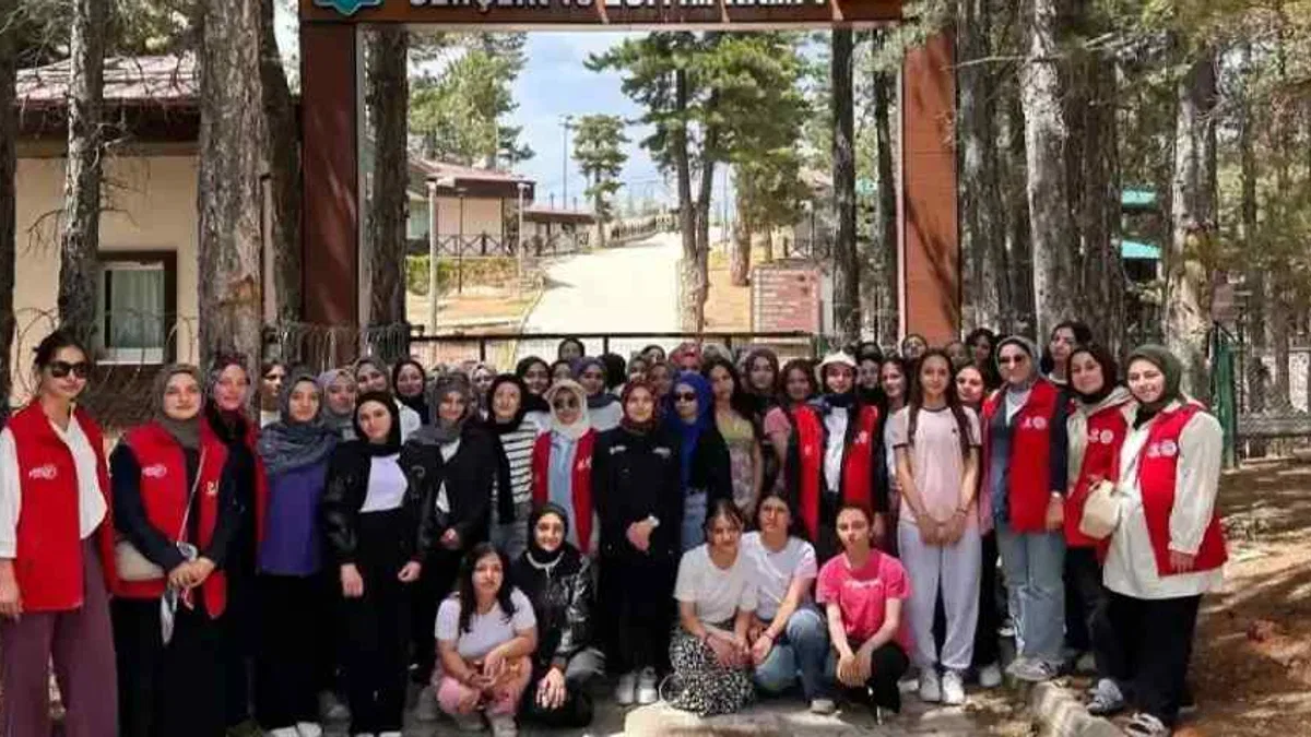 Konya Karatay'da gençlere dopdolu yaz programı