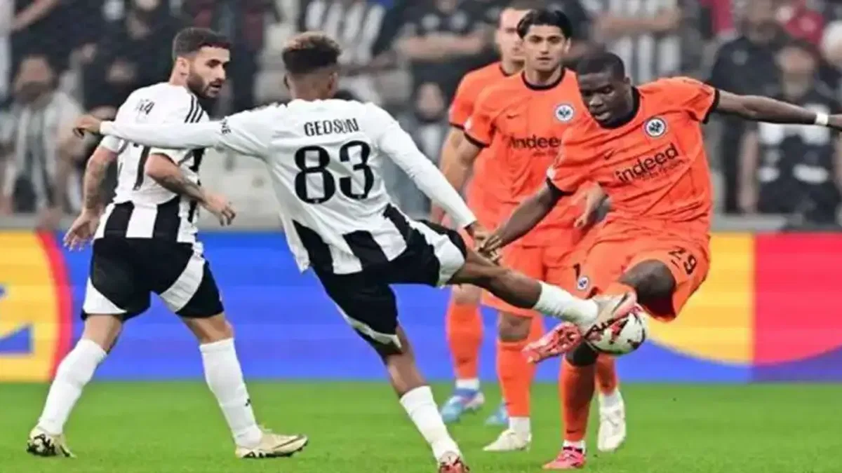 Beşiktaş 1 - 3 Eintracht Frankfurt (Maç Sonucu) Kartal evinde mağlup!