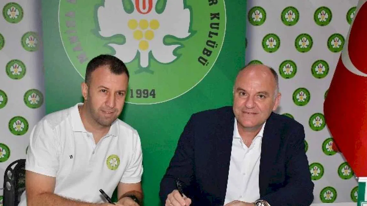Manisa Büyükşehir Belediyespor'dan Caner Doğançay ile yola devam