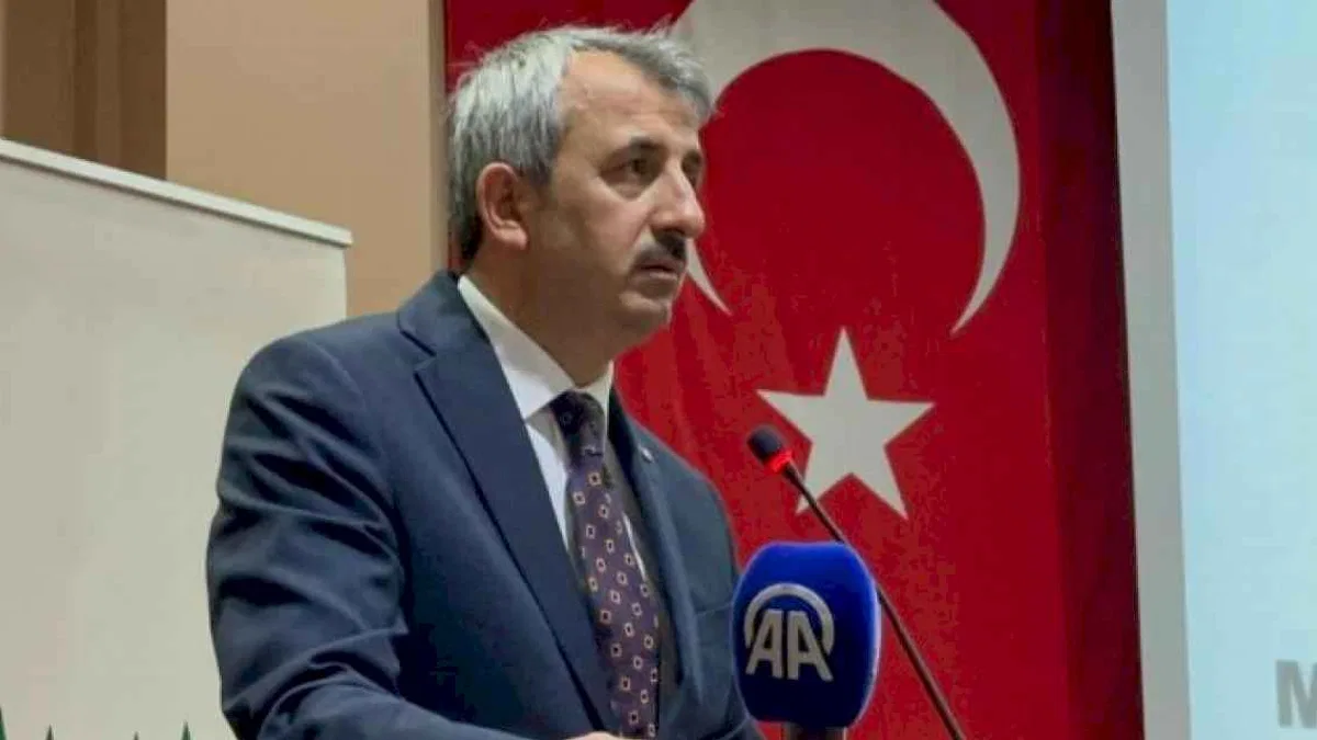 Edirne Valisi Sezer muhtarlarla buluştu