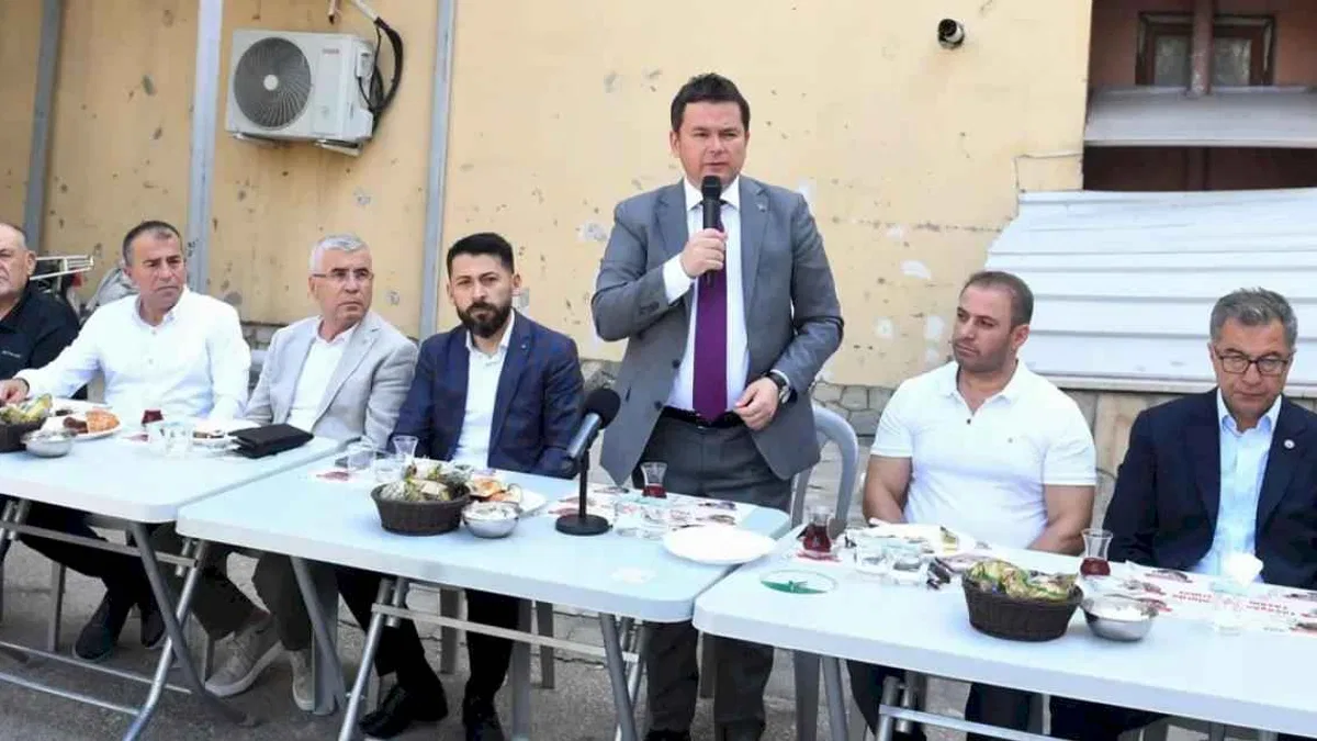 Bursa Osmangazi’de mahalle buluşmalarıyla sorunlara hızlı çözüm