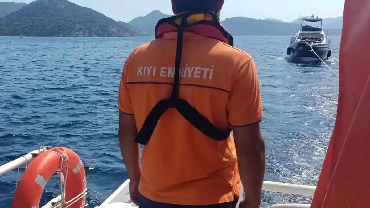 Tersane Adası açıklarında tekne arızası