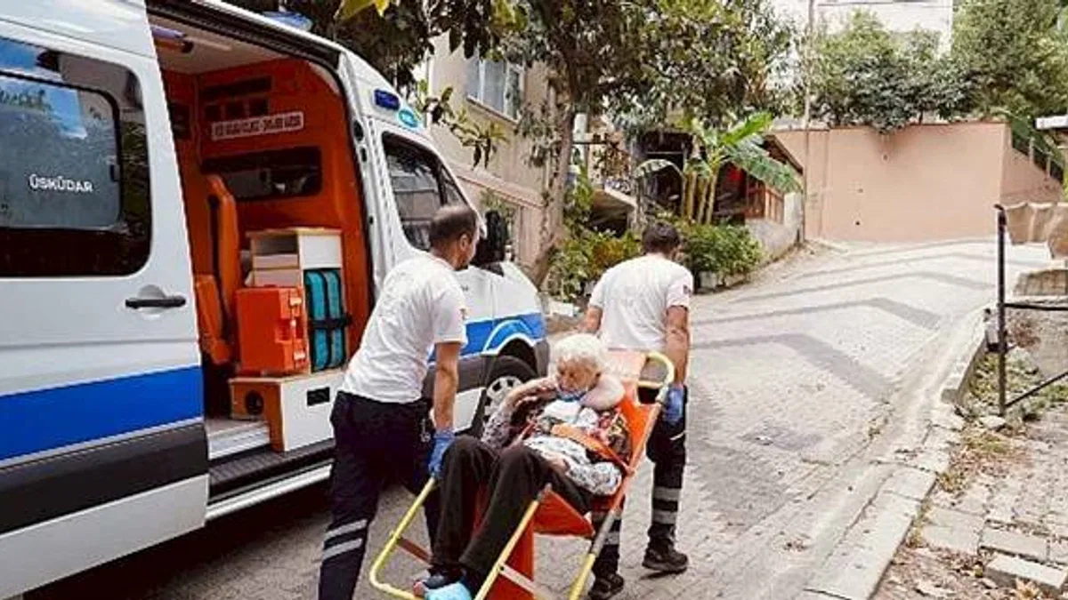Üsküdar'da Evde Sağlık Hizmeti Başladı