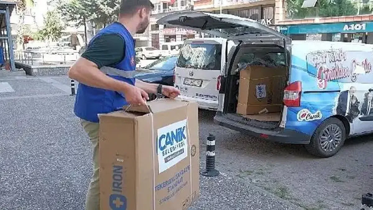 Canik'te Sosyal Belediyecilik Gönüllere Dokunuyor