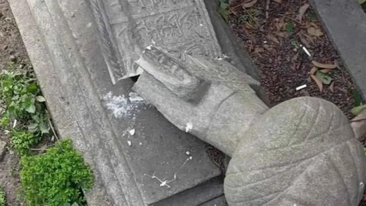 İstanbul'da bir grup maskeli cami ve hazirelere zarar verdi! Vali Gül vatandaşları uyardı!