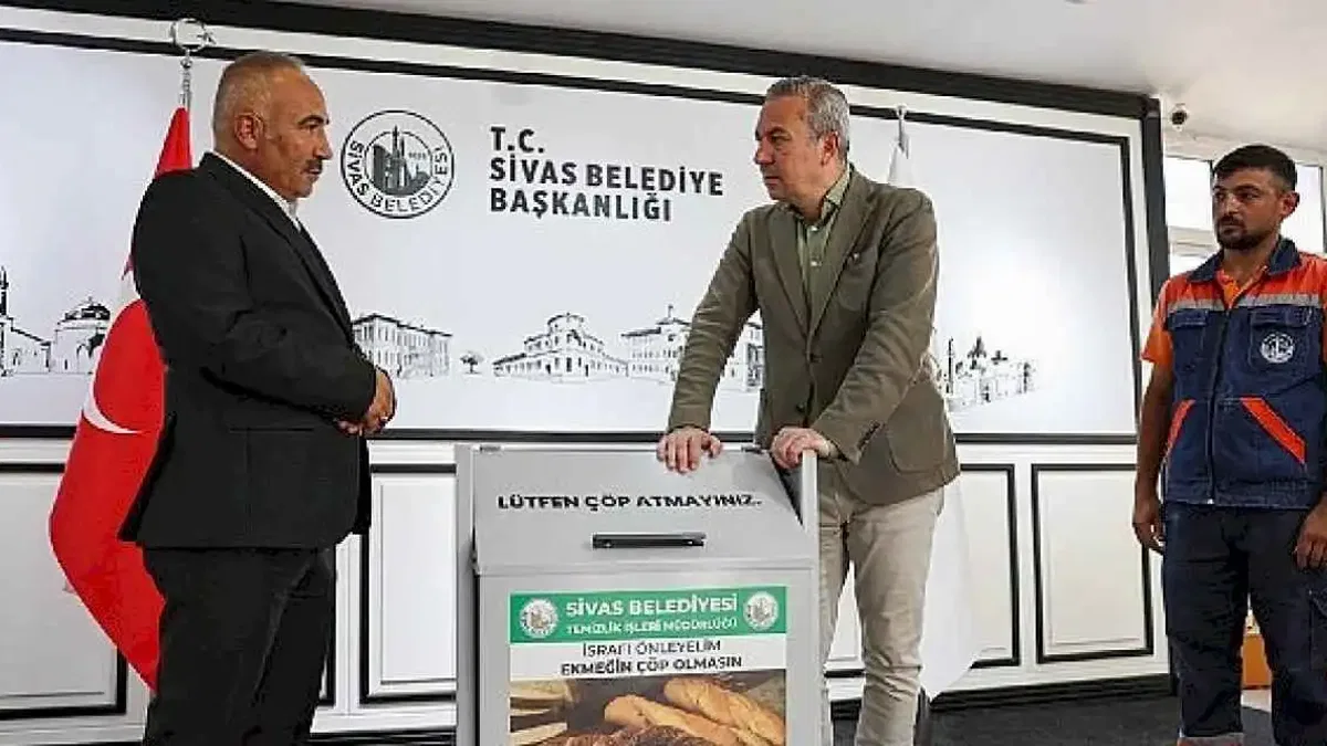 Sivas'ta bayat ekmekler çöp olmayacak