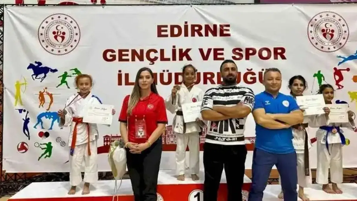 Edirne’de gururlandıran ‘Sakarya’ tablosu
