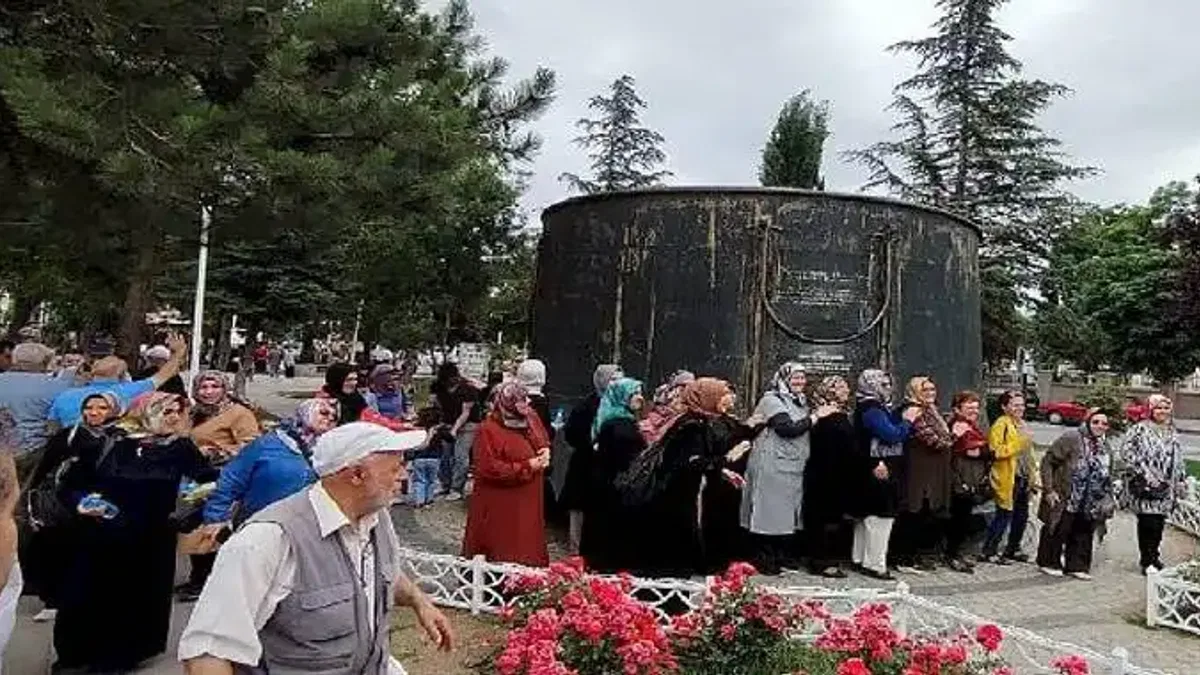 Konya Büyükşehir'den İşitme Engelliler İçin Akşehir Gezisi