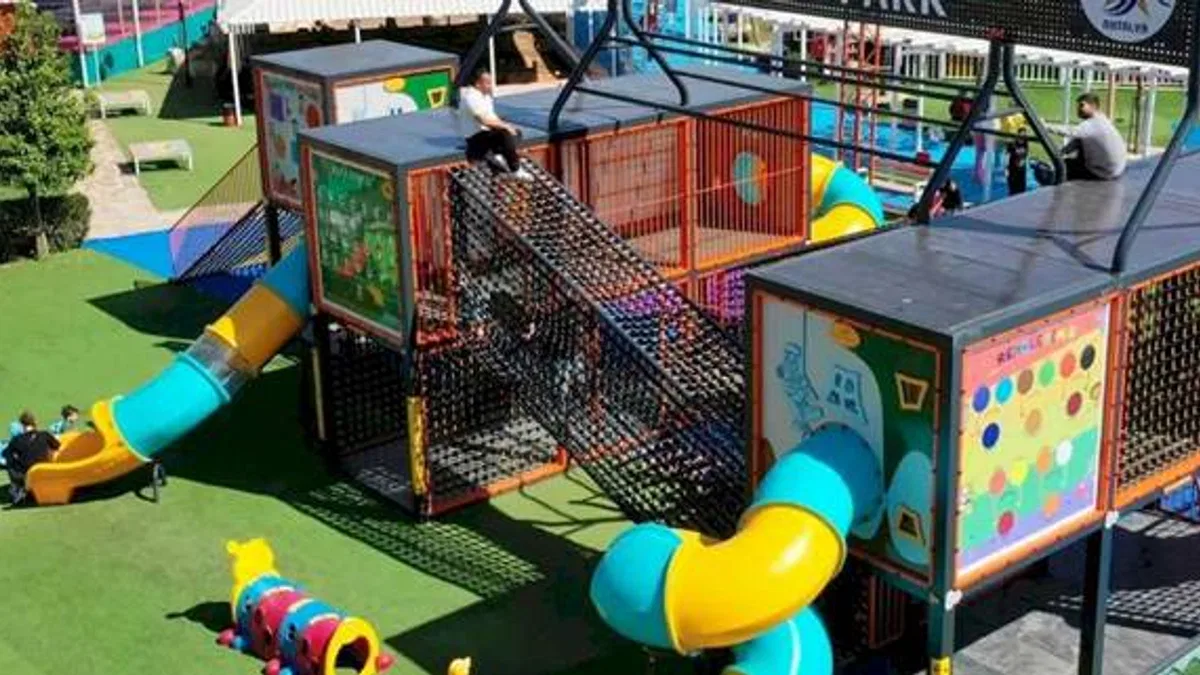 Yaz tatilinin renkli durağı: Teneffüs park 16 bin kişiyi ağırladı