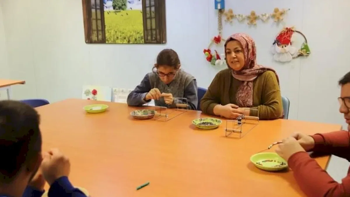Eskişehir’de özel bireyler sosyal hayata renk katıyor