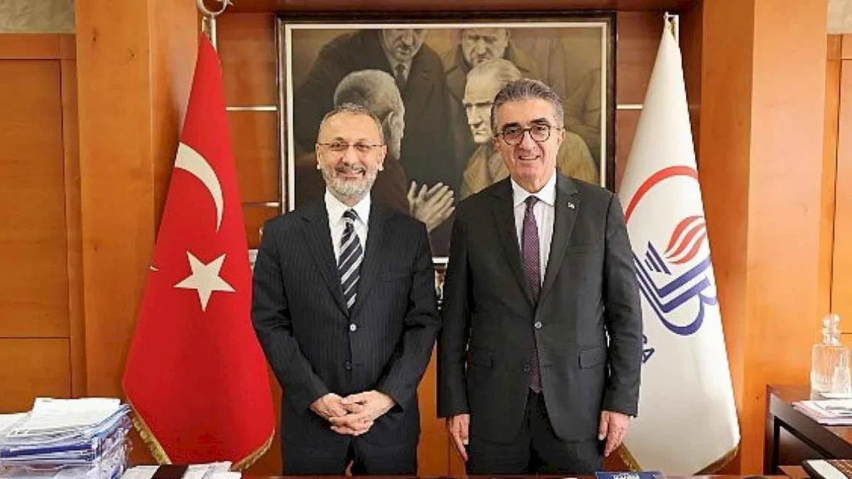 Başkan Özmen'den Başkan Mutlu'ya ziyaret