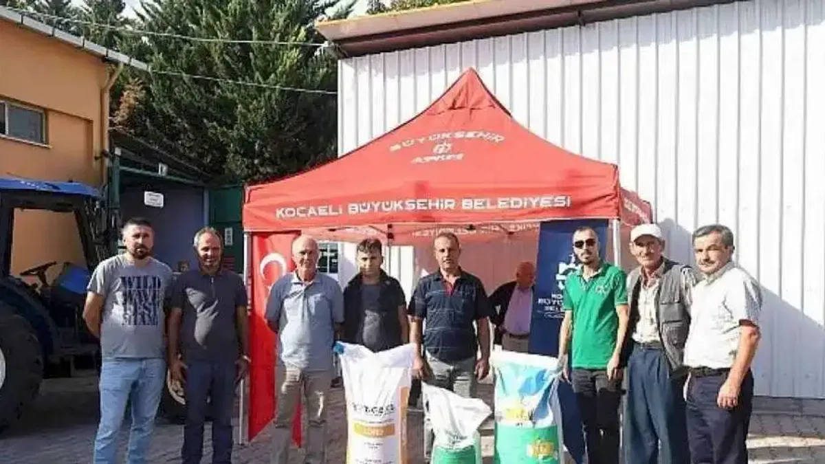Büyükşehir, 100 bin dekar tarla arazisini destekledi