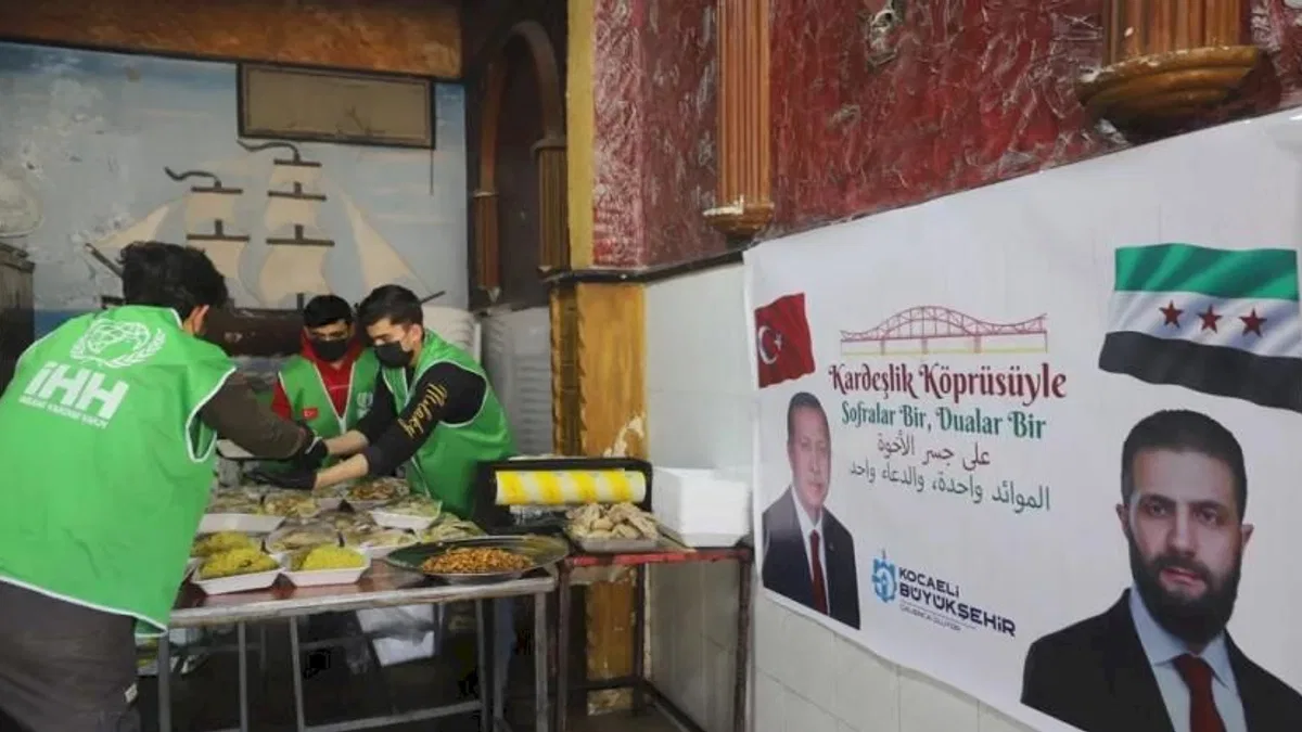 Kocaeli'den Suriye Rakka'da iftar bereketi