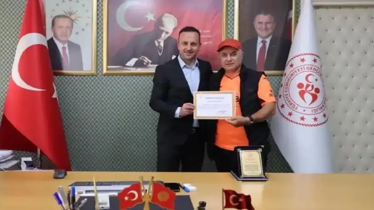Başarılı antrenör Külünk’e Artvin üzülüyor, Sinop seviniyor