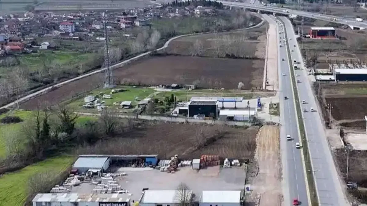 Metrobüs hattı uzadı: Şehir Hastanesi ile Gar Meydanı arasında hizmet sunacak