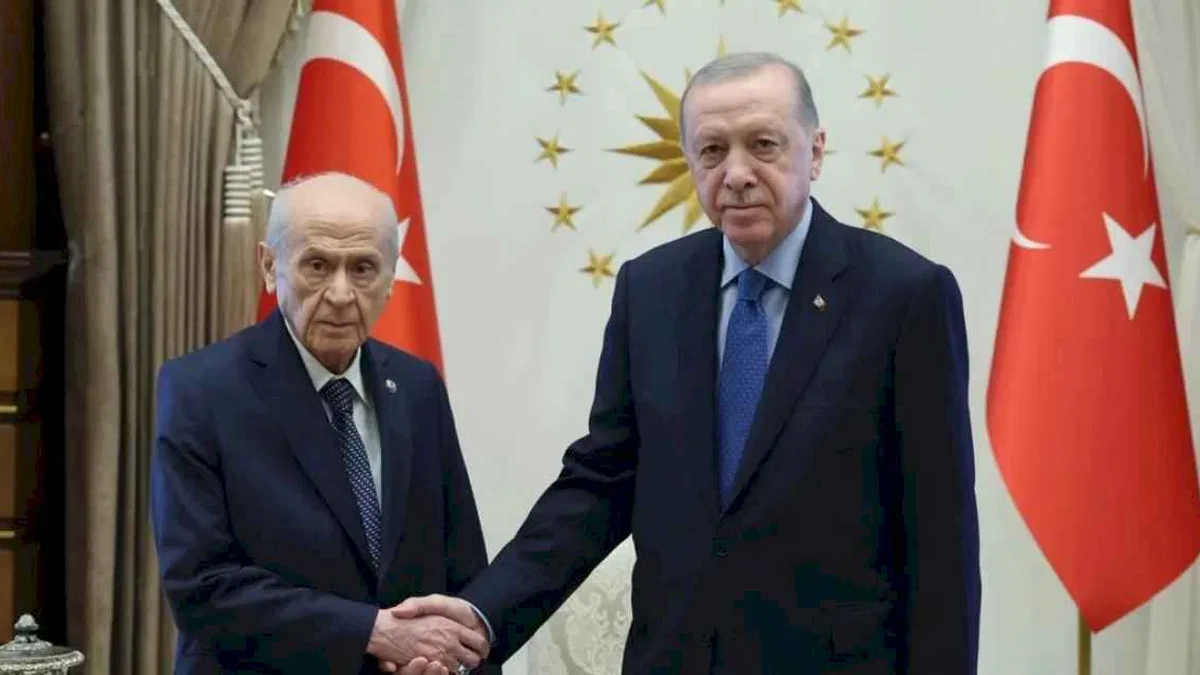 Cumhurbaşkanı Erdoğan, Bahçeli'yi Külliye’de kabul etti