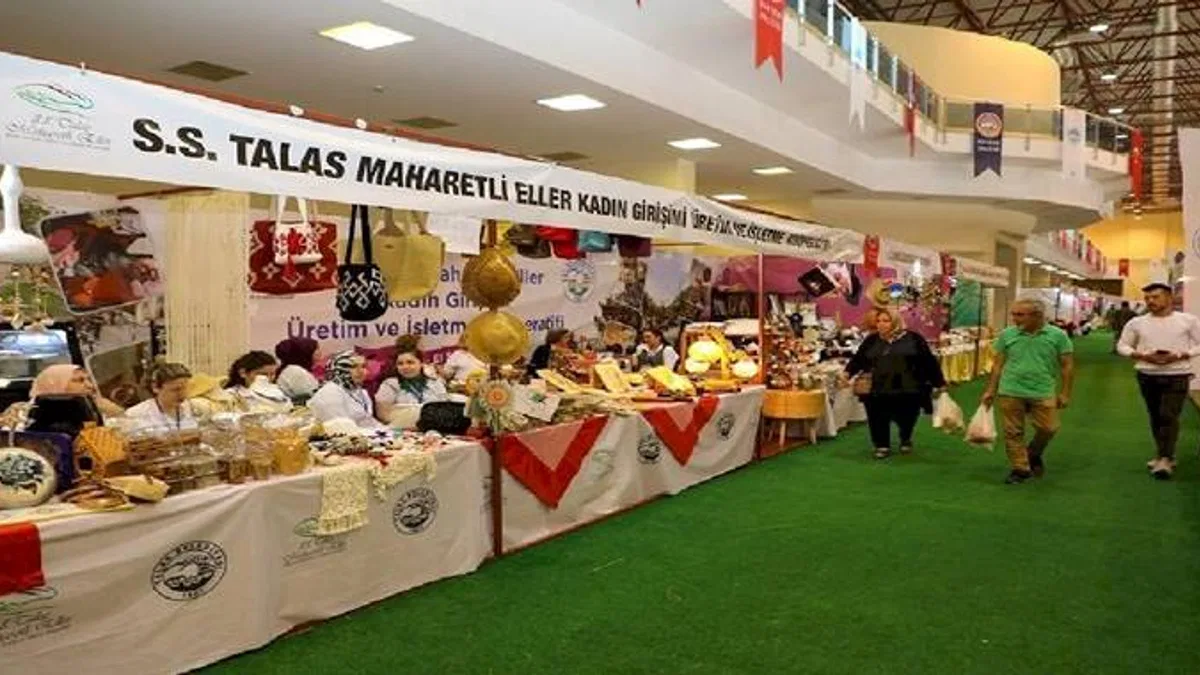 Kayseri Talas'ın yıldızı fuarlarda parlıyor